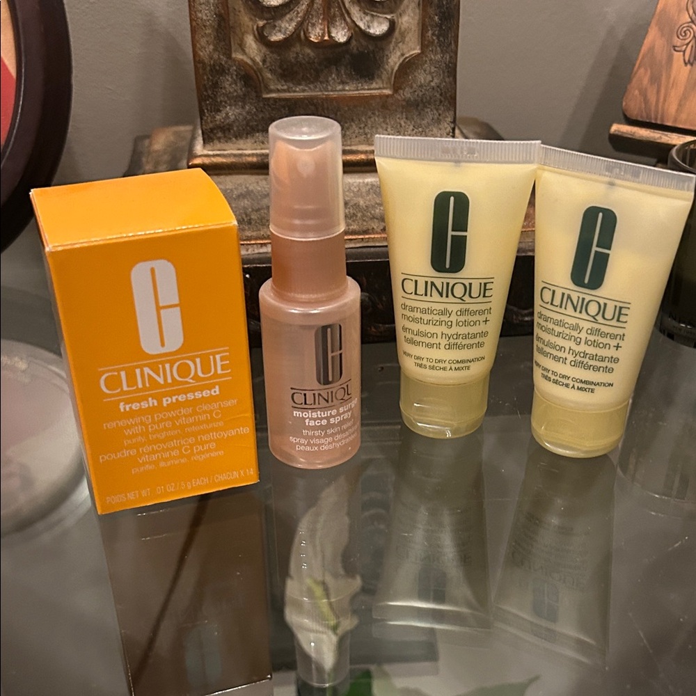 Clinique Fresh Pressed and Moisturizing Set - Orange and Cream